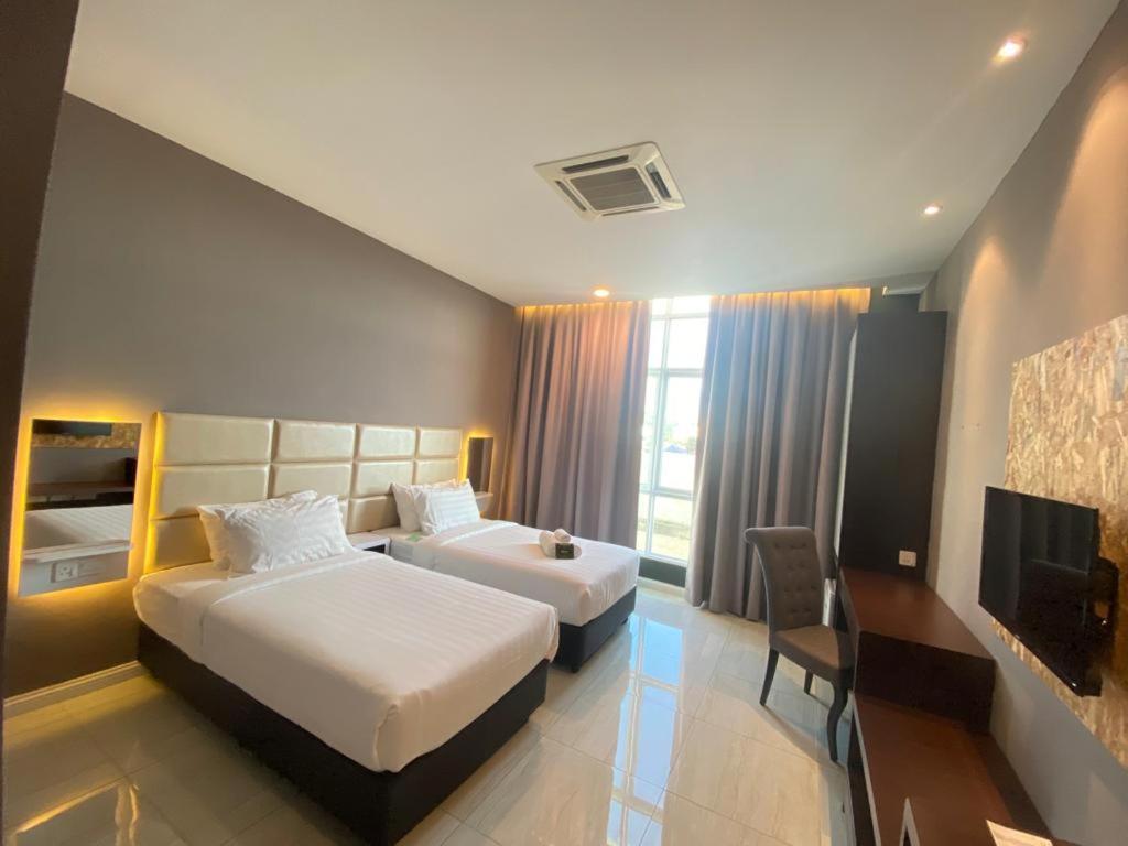 Stirling & Serviced Hotel Miri